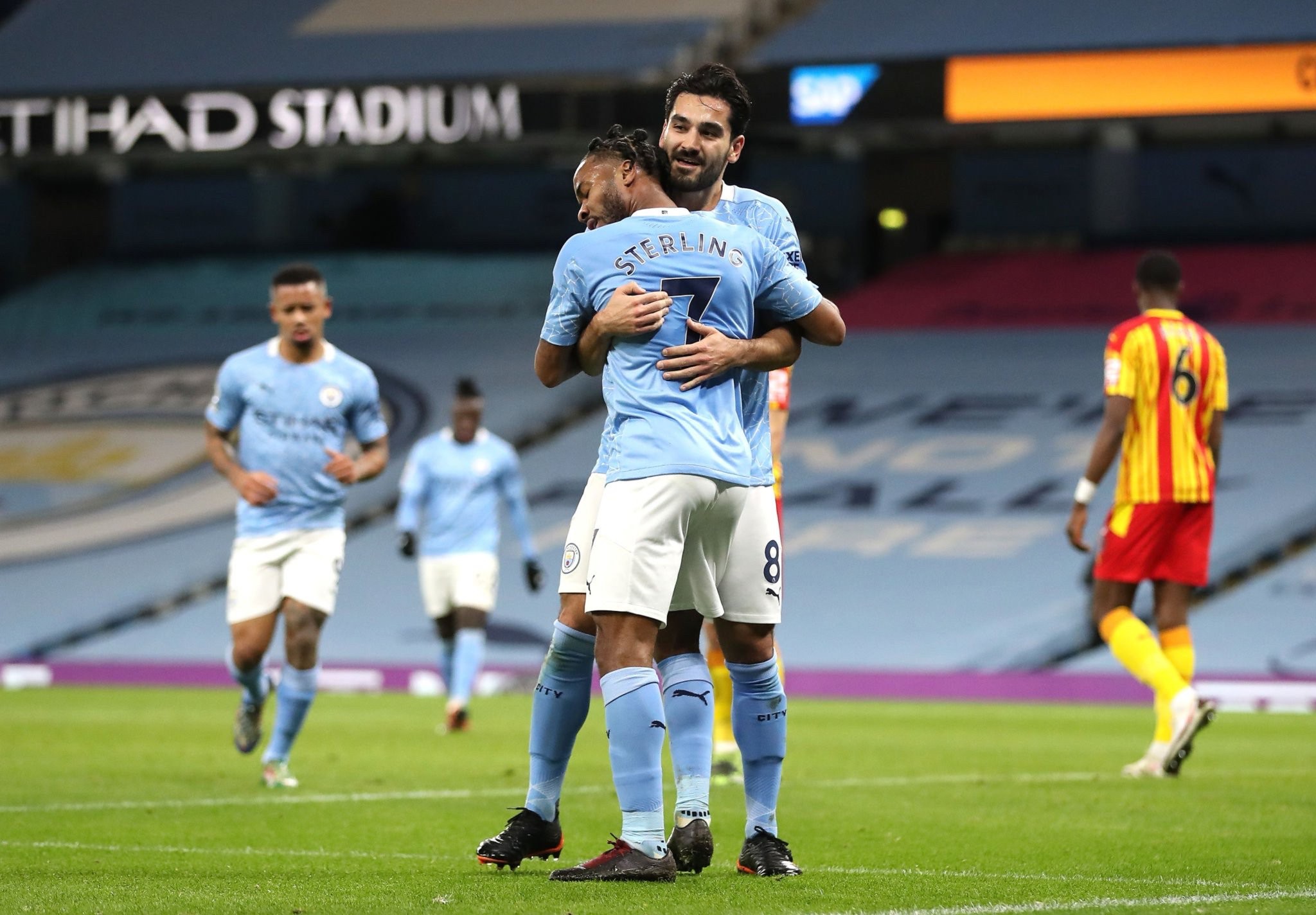 意在通过球 意在通过球